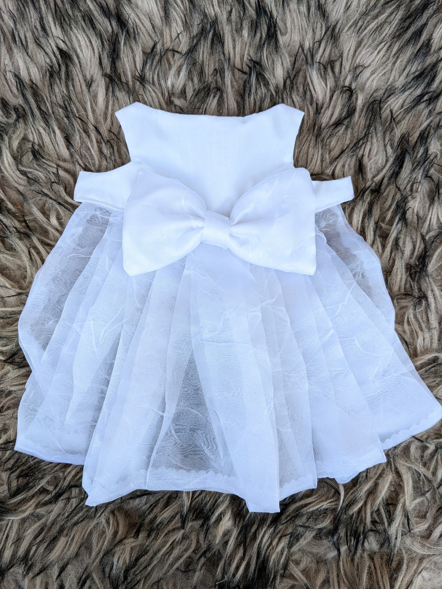 White cat wedding dress for cat