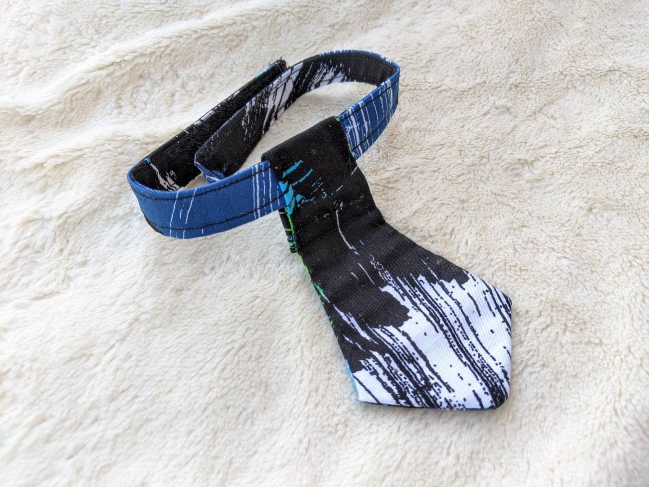 Black and Blue Skinny Adjustable Cat Tie Collar