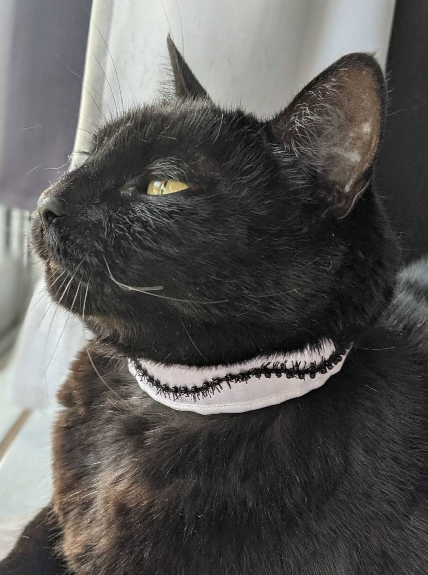 Adjustable Elegant Wedding Collar Accessory for Cats